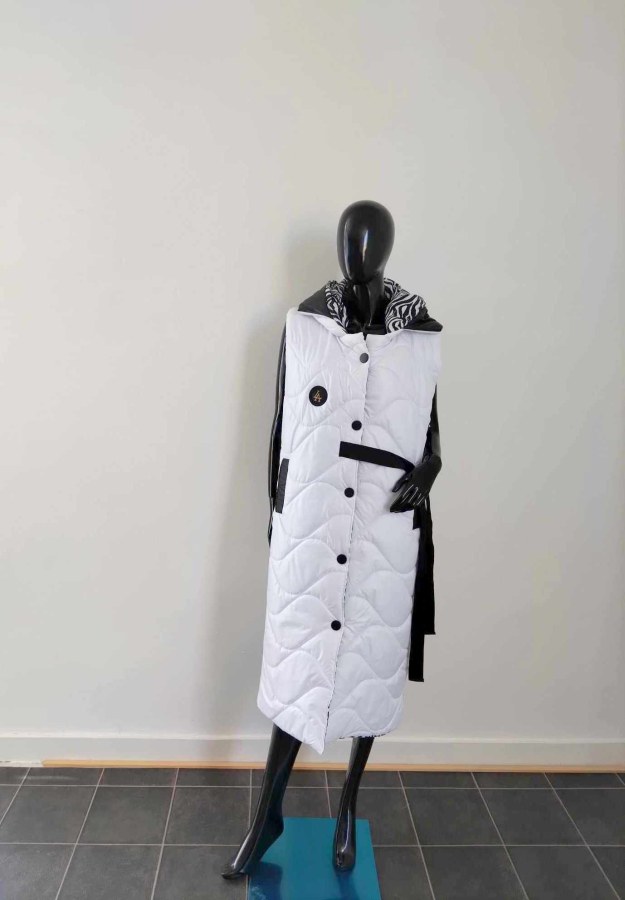 Dlouhá bílá vesta zebra - Vesty