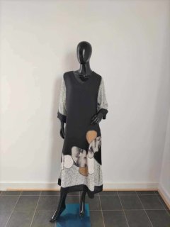 Šaty Len - Kameny černé Dámské šaty - celoroční