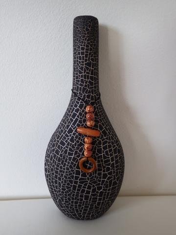 Váza černá s ozdobou - Dekorační vázy