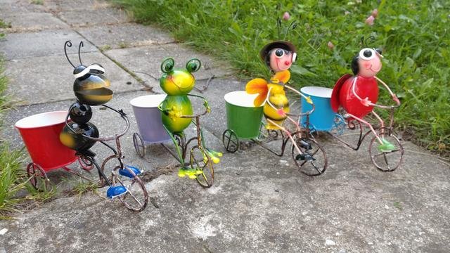 Zvířátka na kole s květníkem - Polystonové a keramické figurky