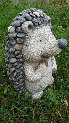 Ježek MG s kamínky - Polystonové a keramické figurky