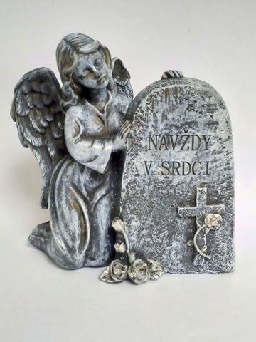 Anděl u pomníku "Navždy v srdci" - Polystonové a keramické figurky