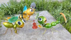 Hmyz kovový velký Kovové, dřevěné a skleněné dekorace