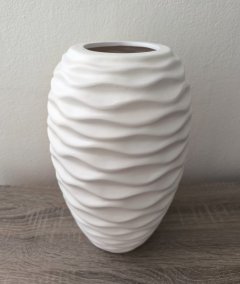 Váza bílá široká vlnky Dekorační vázy