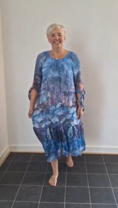 Dámské šaty letní - Šaty s příběhem modré Šaty s příběhem modré