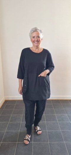 Tunika knoflik