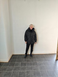 Bunda Dona Bundy, kabáty, kardigany