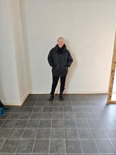 Bunda Ronda Bundy, kabáty, kardigany