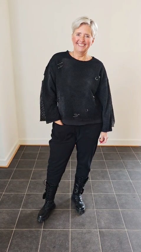 Tuniky, mikiny, svetry - Dámské mikiny - Mikina děrovaná Mikina děrovaná - Dámské mikiny