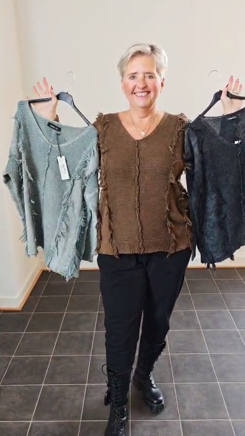 Svetřík Nela - Dámské svetry