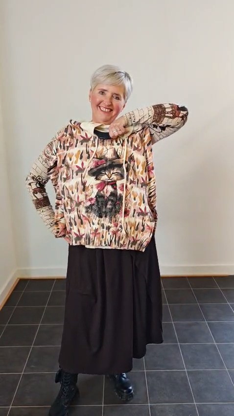 Tuniky, mikiny, svetry - Kočička svetřík Kočička svetřík - Tuniky, mikiny, svetry