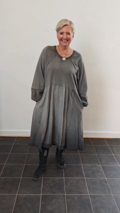 Mikinové šaty Dámské šaty - celoroční