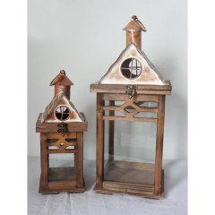 Dřevěná lucerna D7211/A Krabičky, stojánky a zásobníky - Svícny